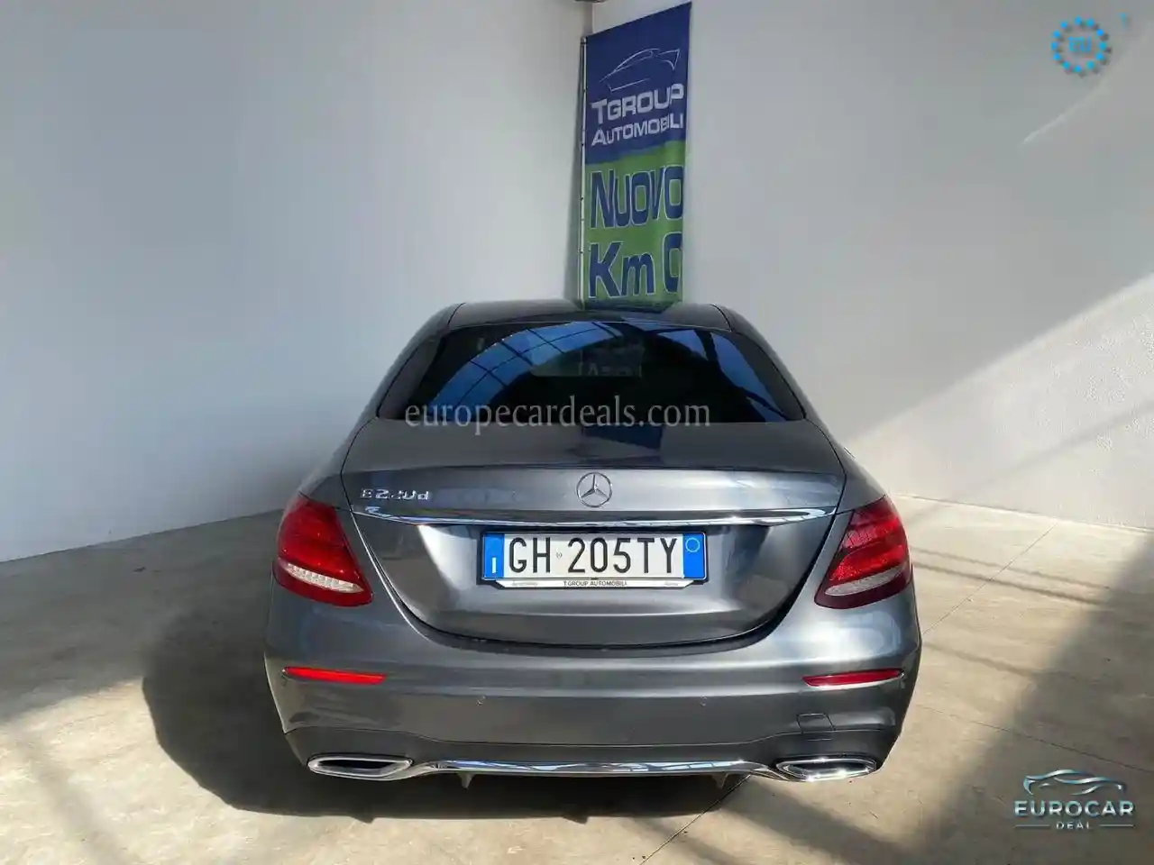 Mercedes-Benz E 220