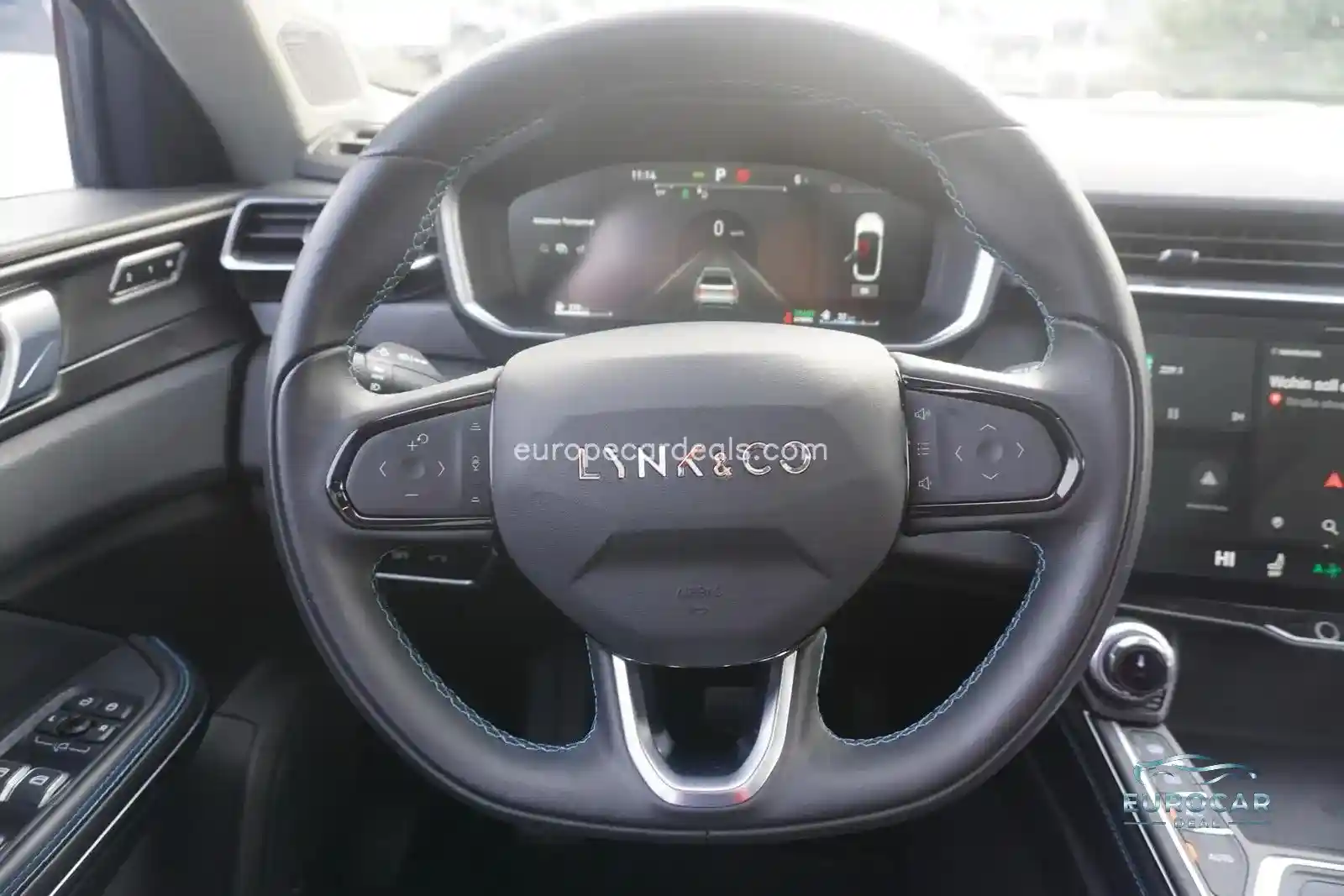 Lynk&Co 01