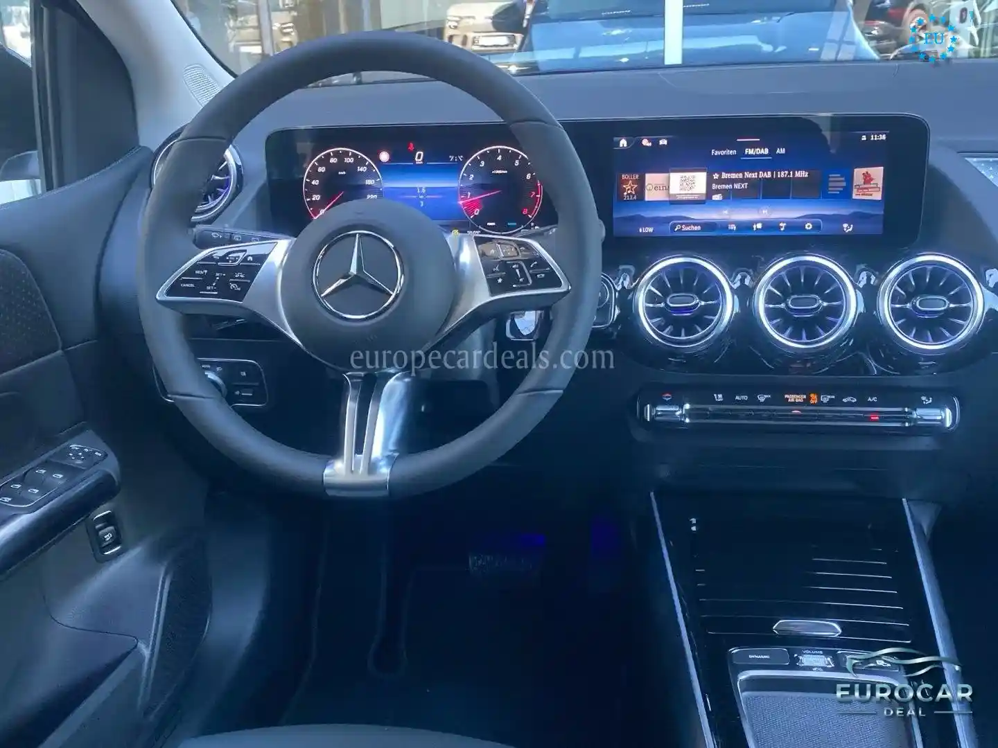 Mercedes-Benz B 180