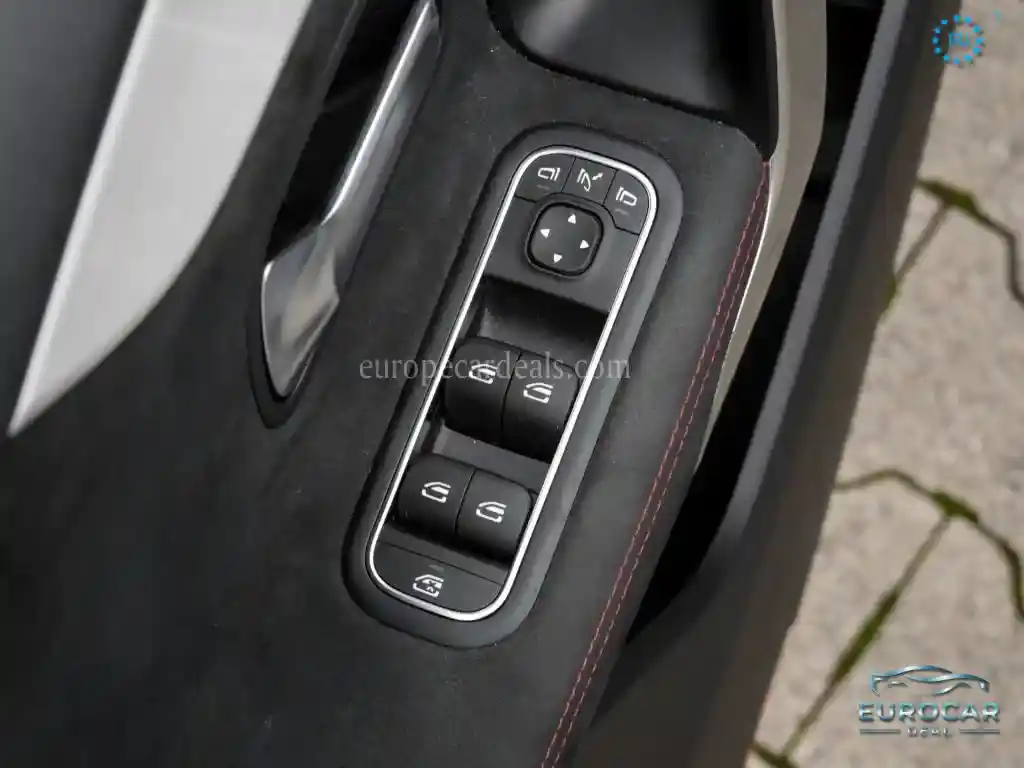 Mercedes-Benz A 220