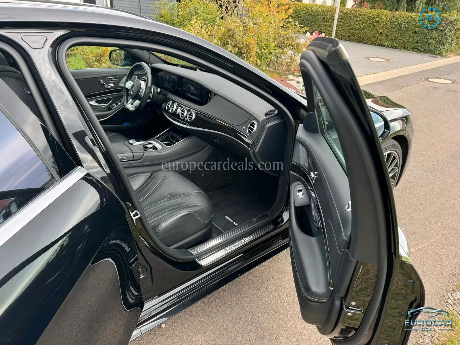 Mercedes-Benz S 560