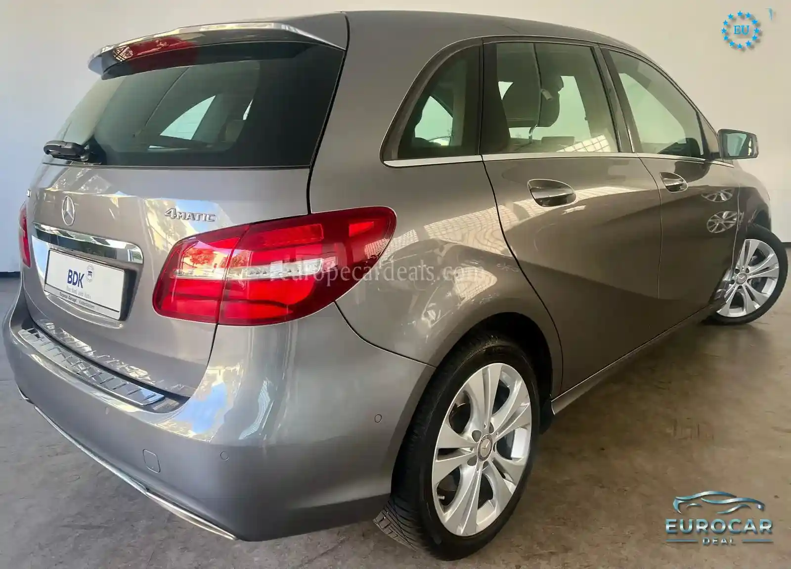 Mercedes-Benz B 220