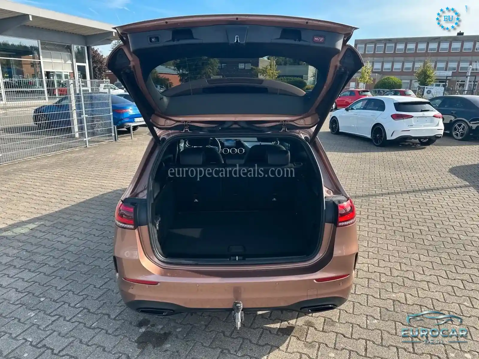 Mercedes-Benz B 180