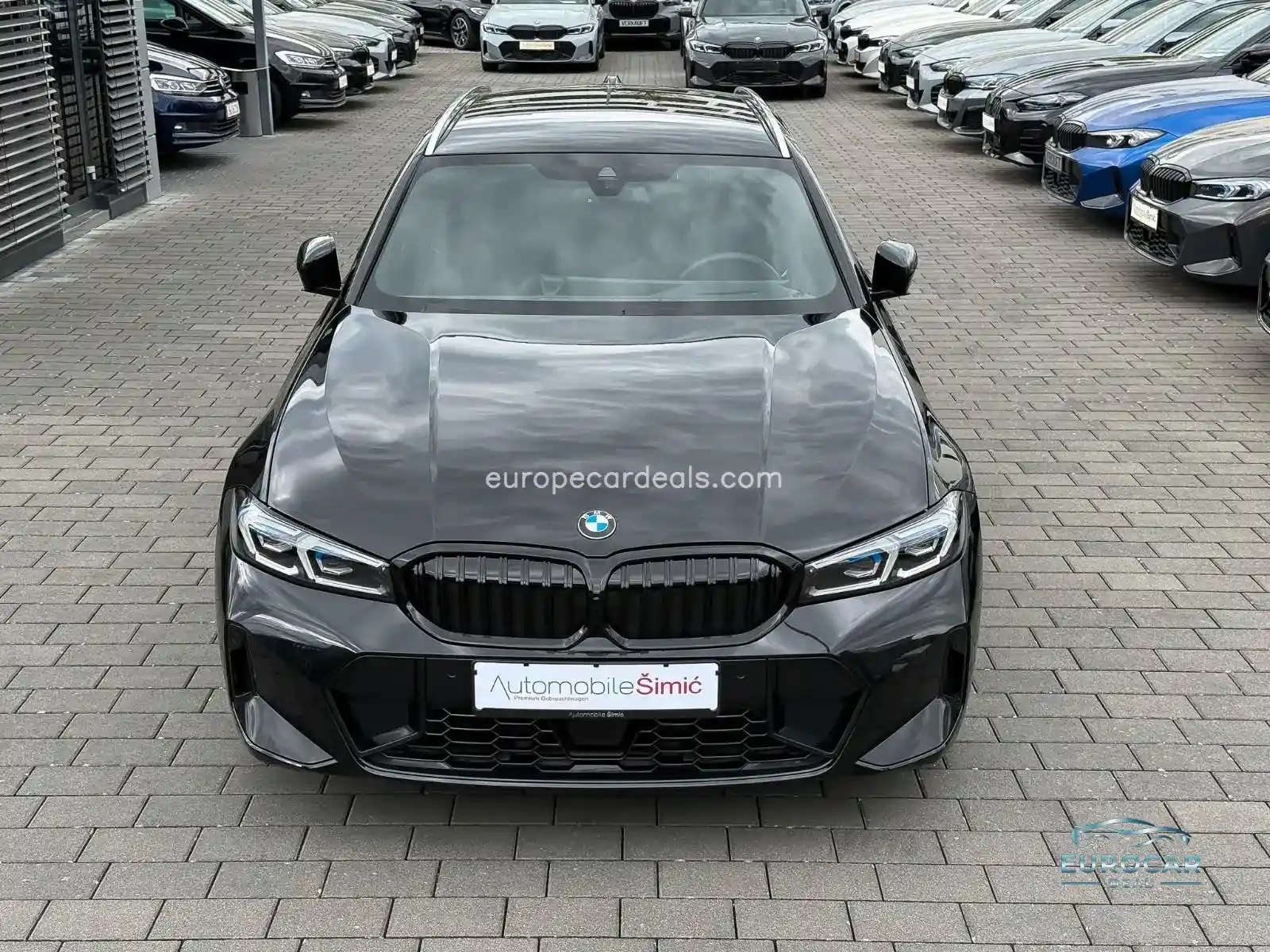 BMW 330