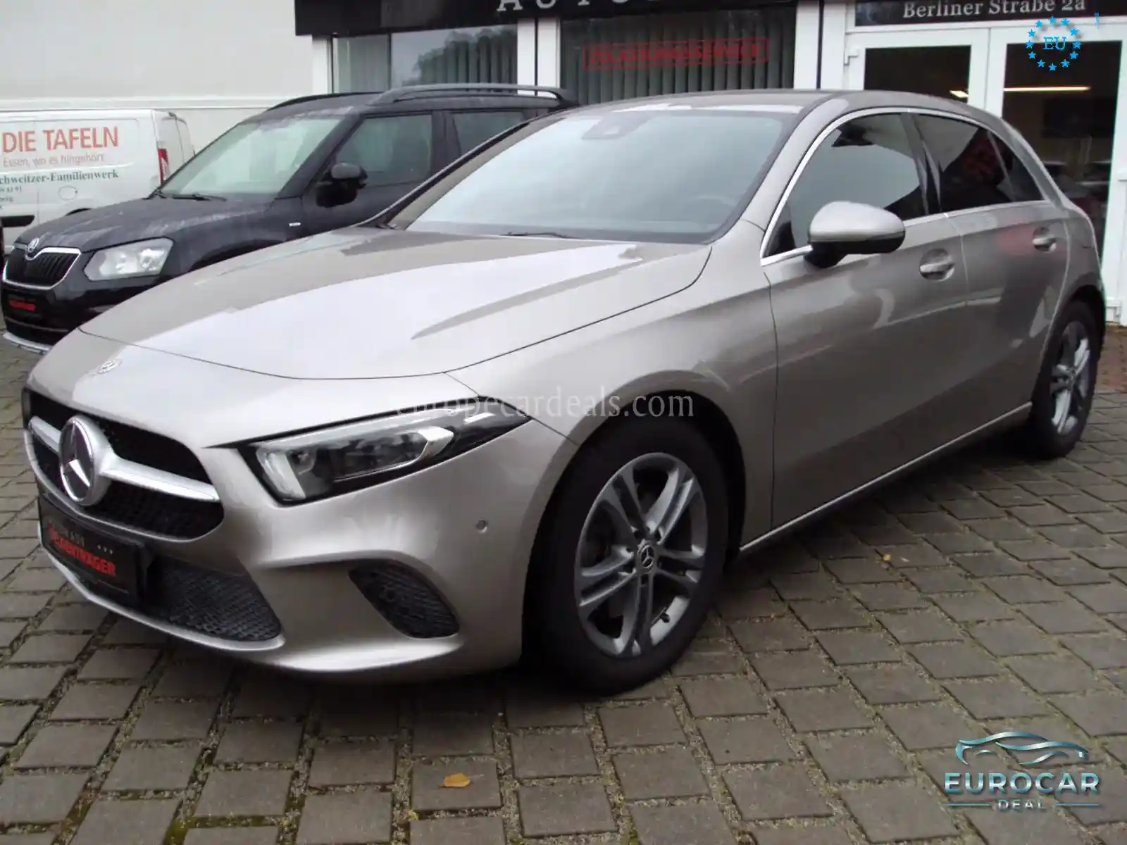 Mercedes-Benz A 220