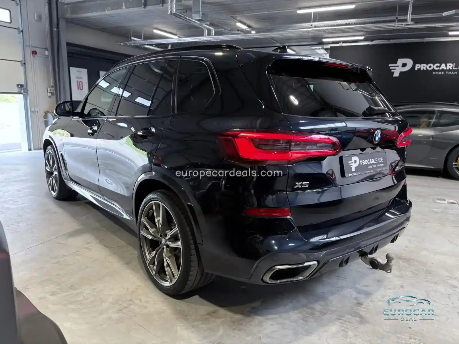 BMW X5 M50