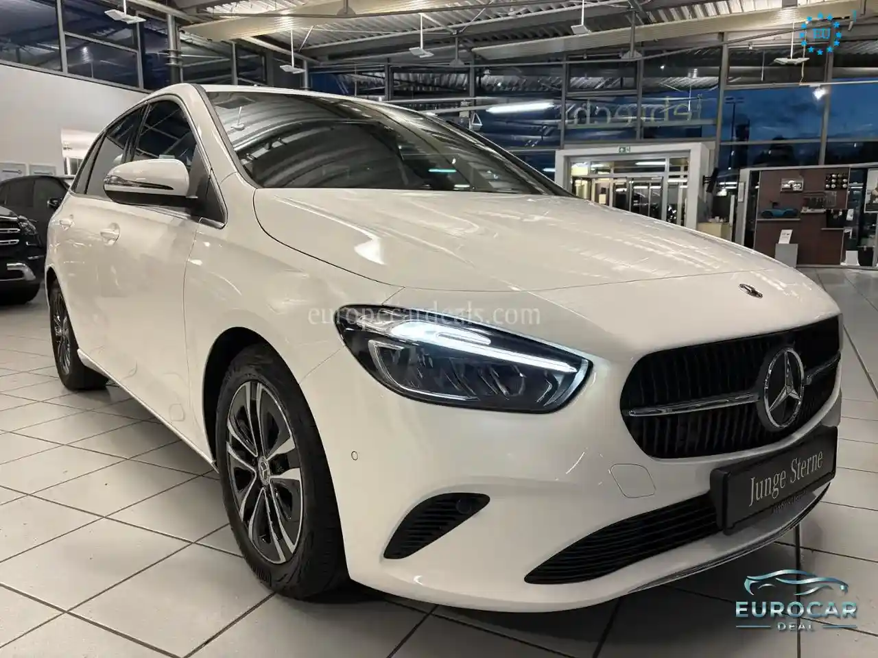 Mercedes-Benz B 200