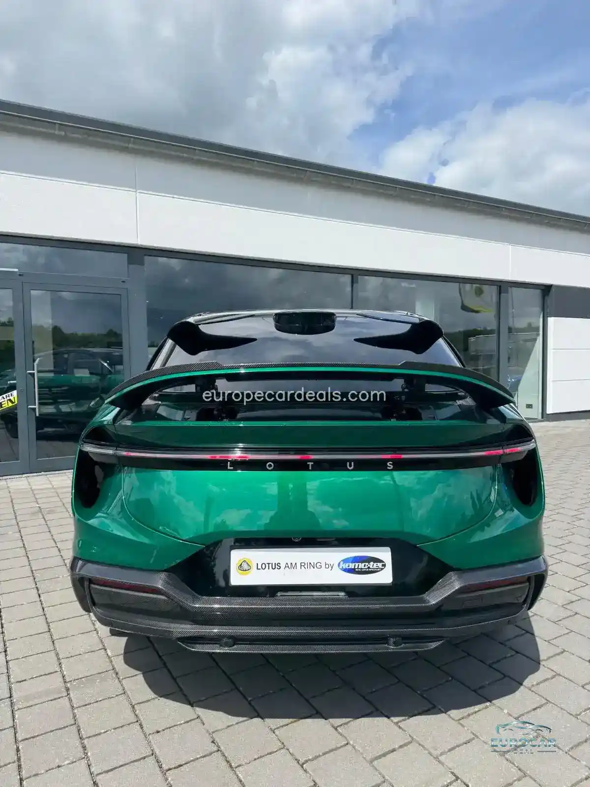 Lotus Eletre