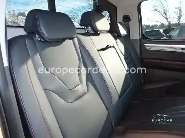 JAC 8 Pro