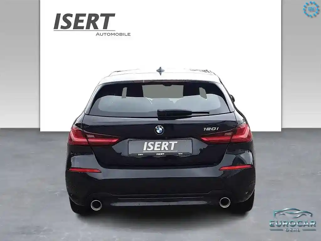 BMW 120