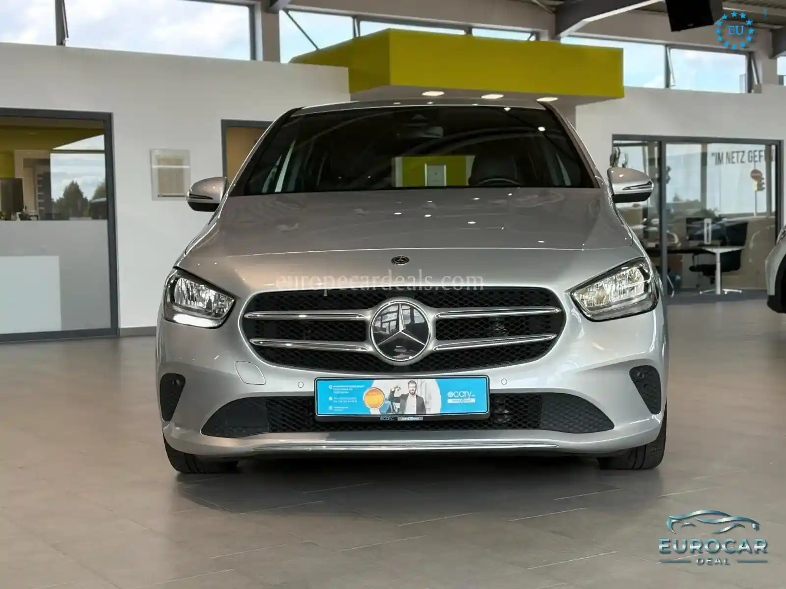 Mercedes-Benz B 180