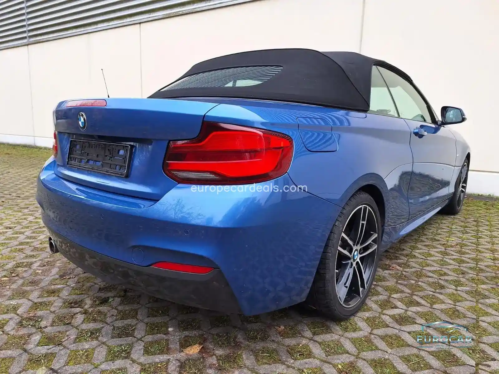 BMW 230