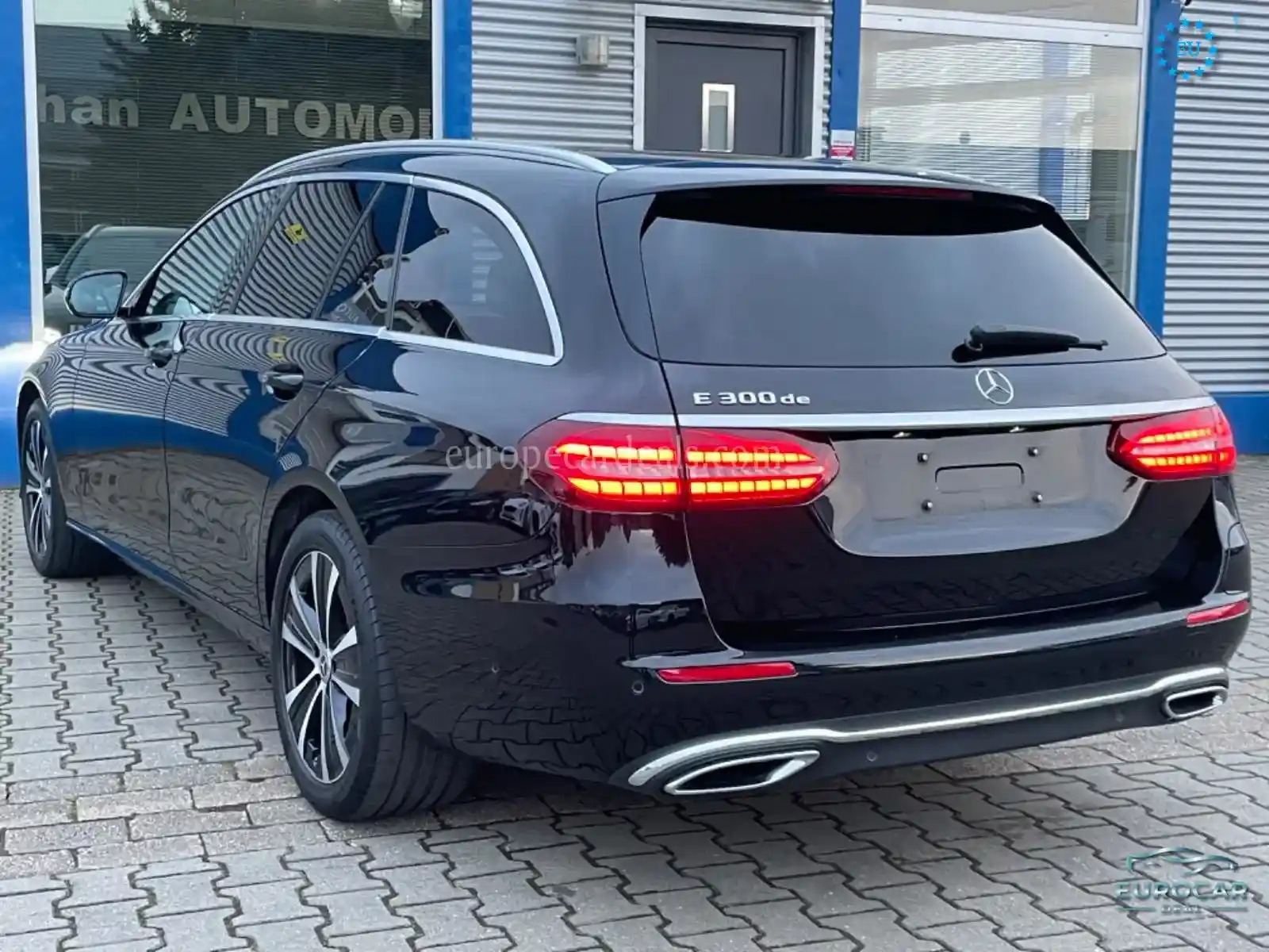 Mercedes-Benz E 300