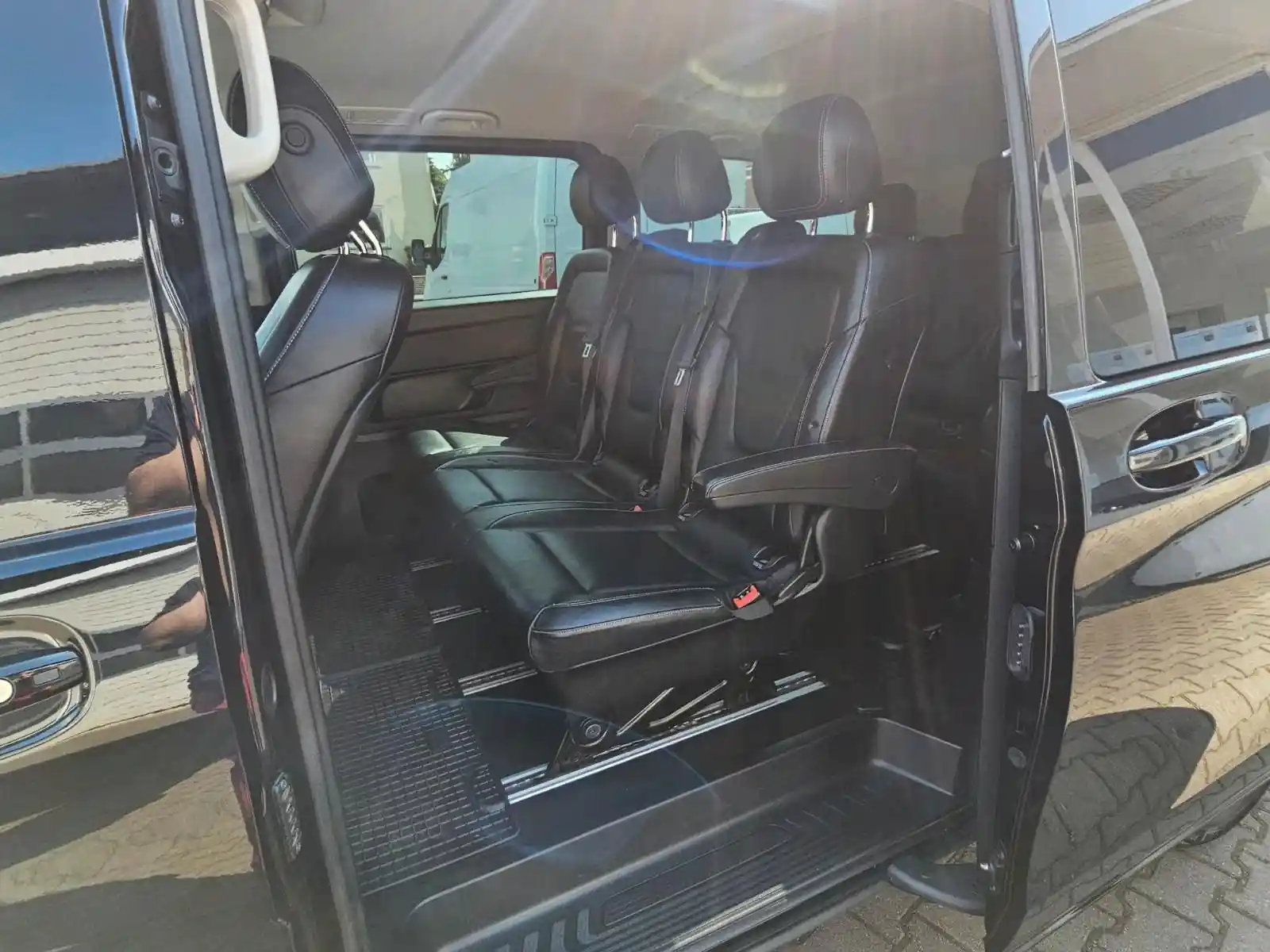 Mercedes-Benz V 200