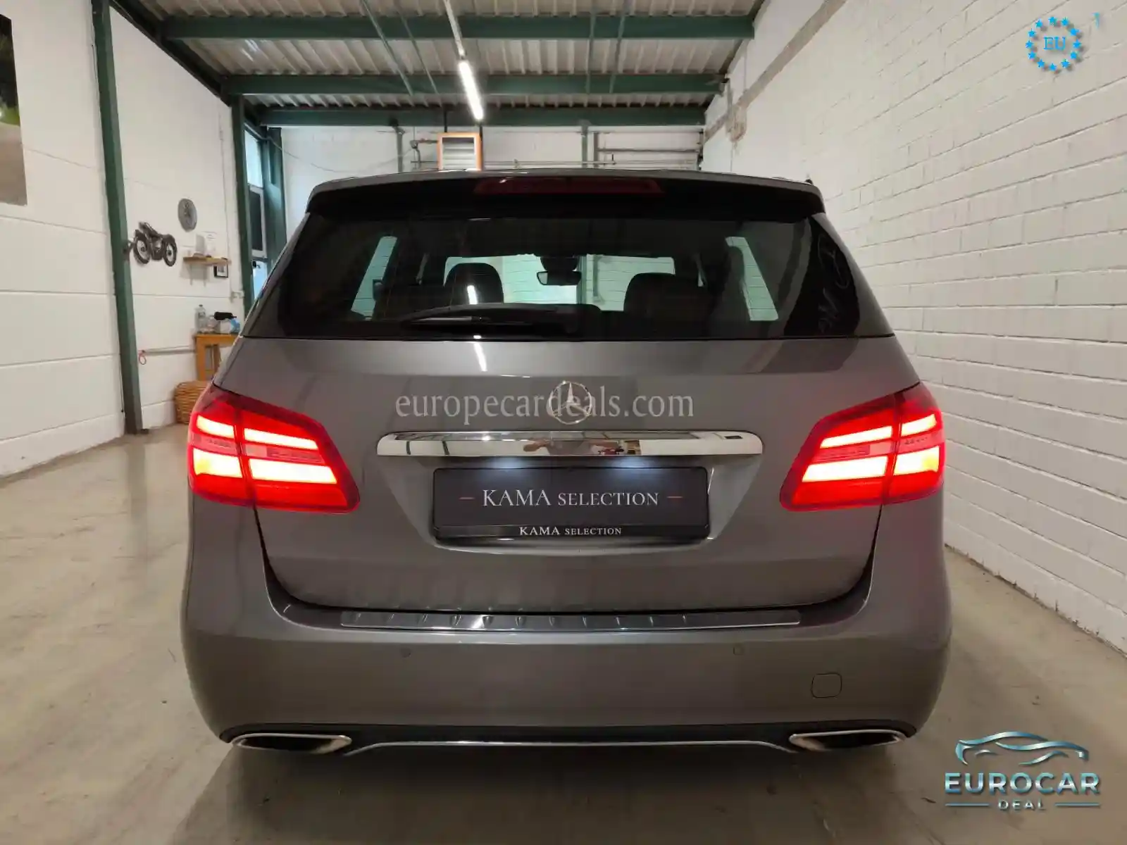 Mercedes-Benz B 200