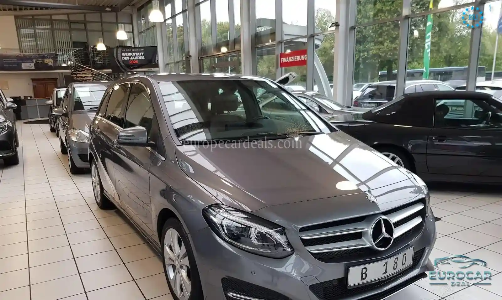 Mercedes-Benz B 180