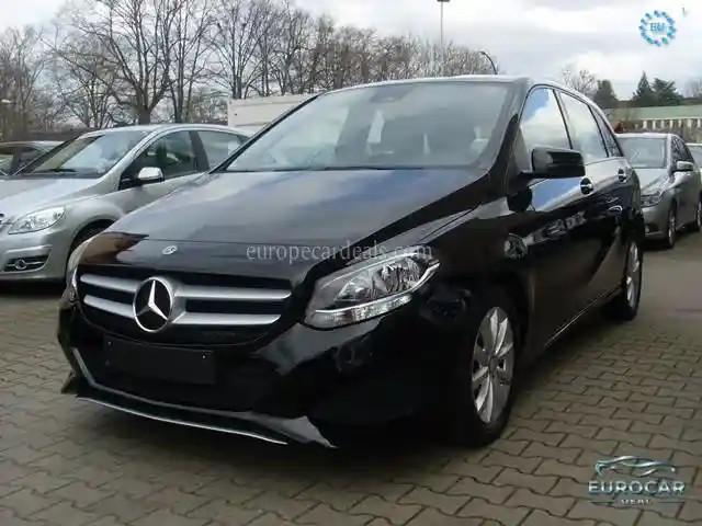 Mercedes-Benz B 200