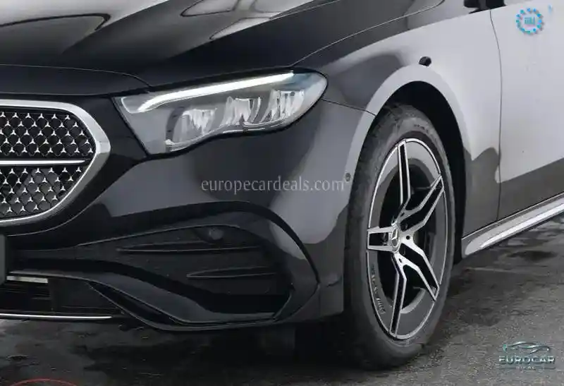 Mercedes-Benz E 300
