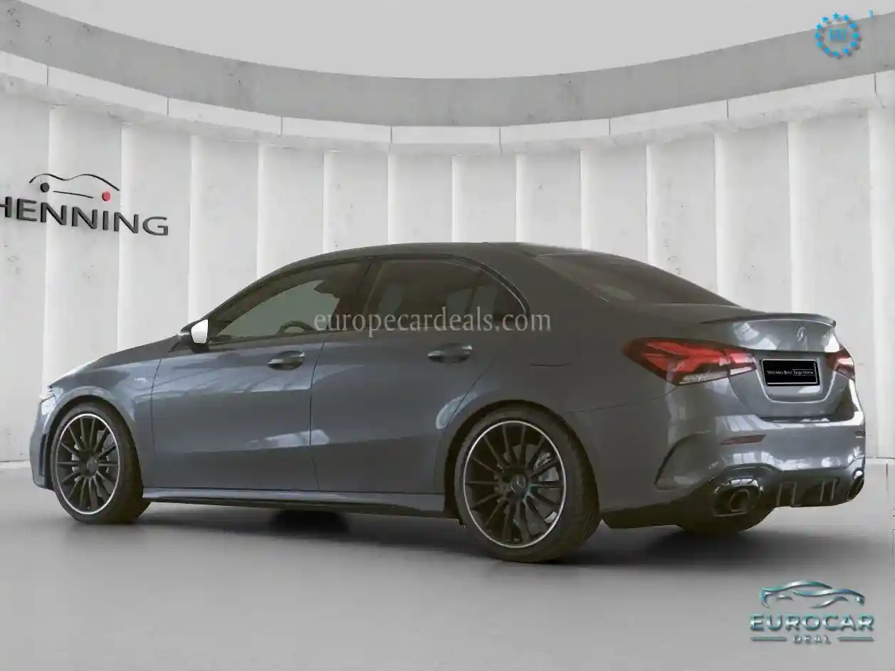 Mercedes-Benz A 35 AMG