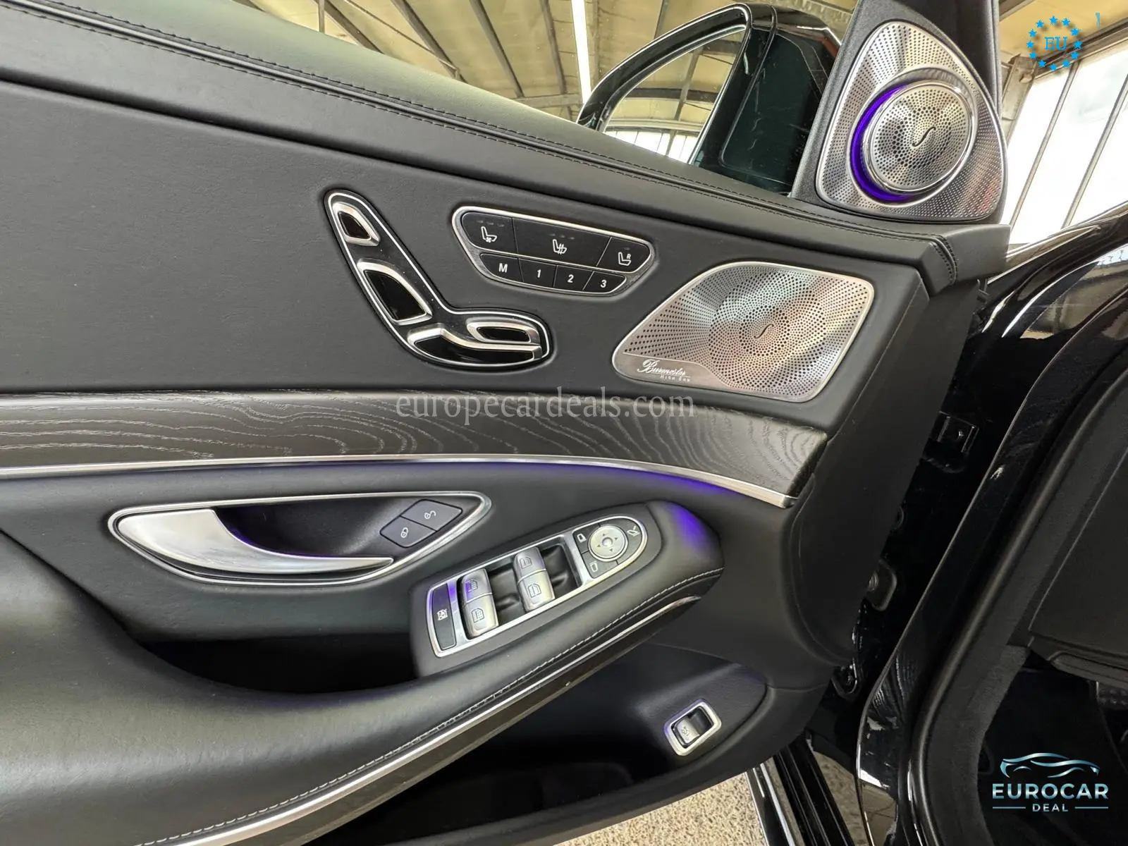 Mercedes-Benz S 560