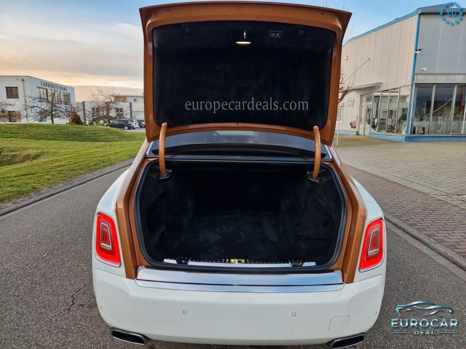 Rolls-Royce Phantom