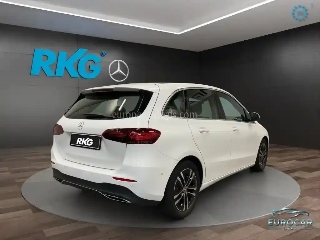 Mercedes-Benz B 200