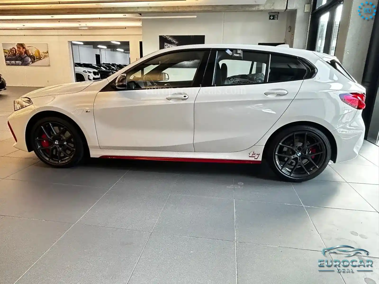 BMW 128