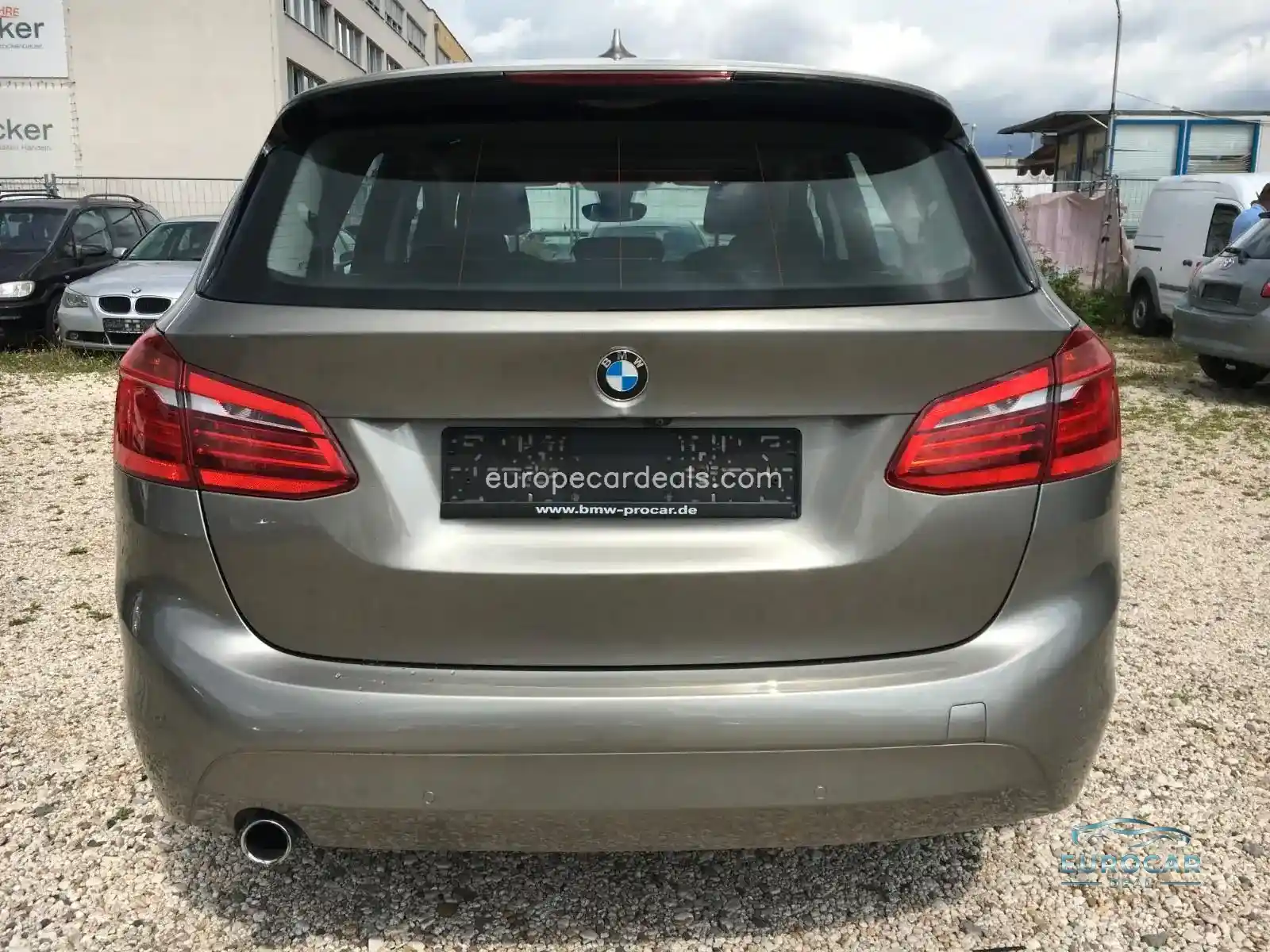 BMW 218