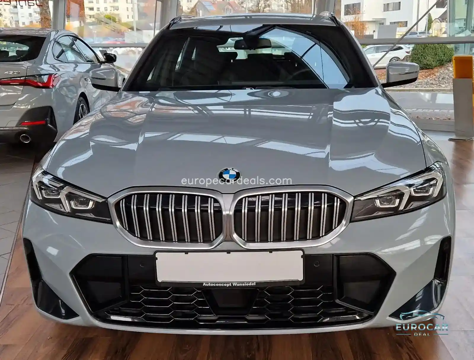 BMW 330