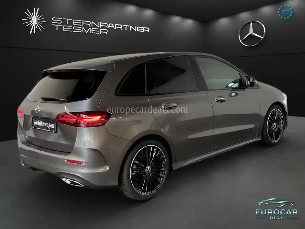 Mercedes-Benz B 220