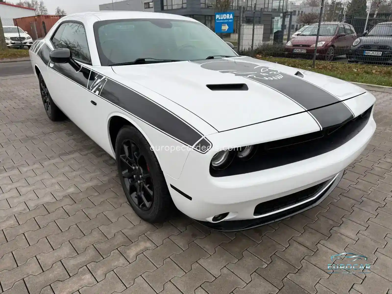 Dodge Challenger