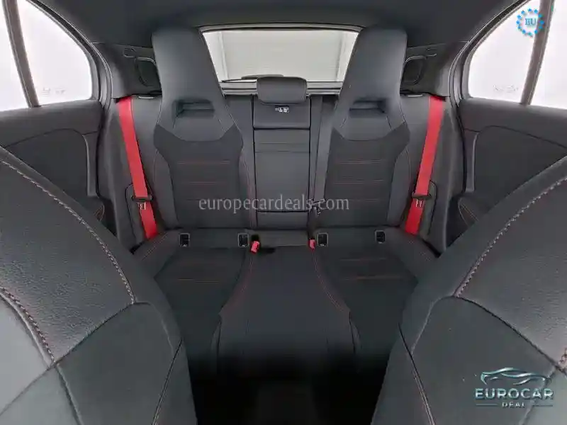Mercedes-Benz A 45 AMG
