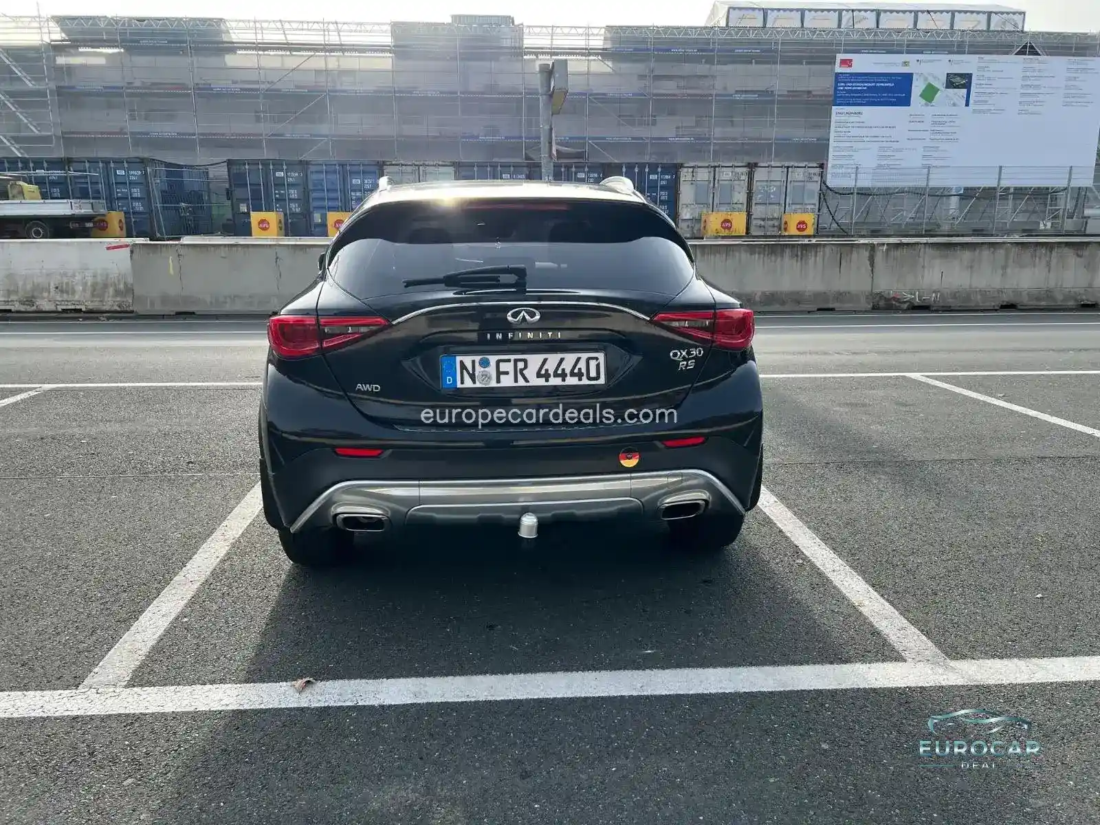 Infiniti QX30