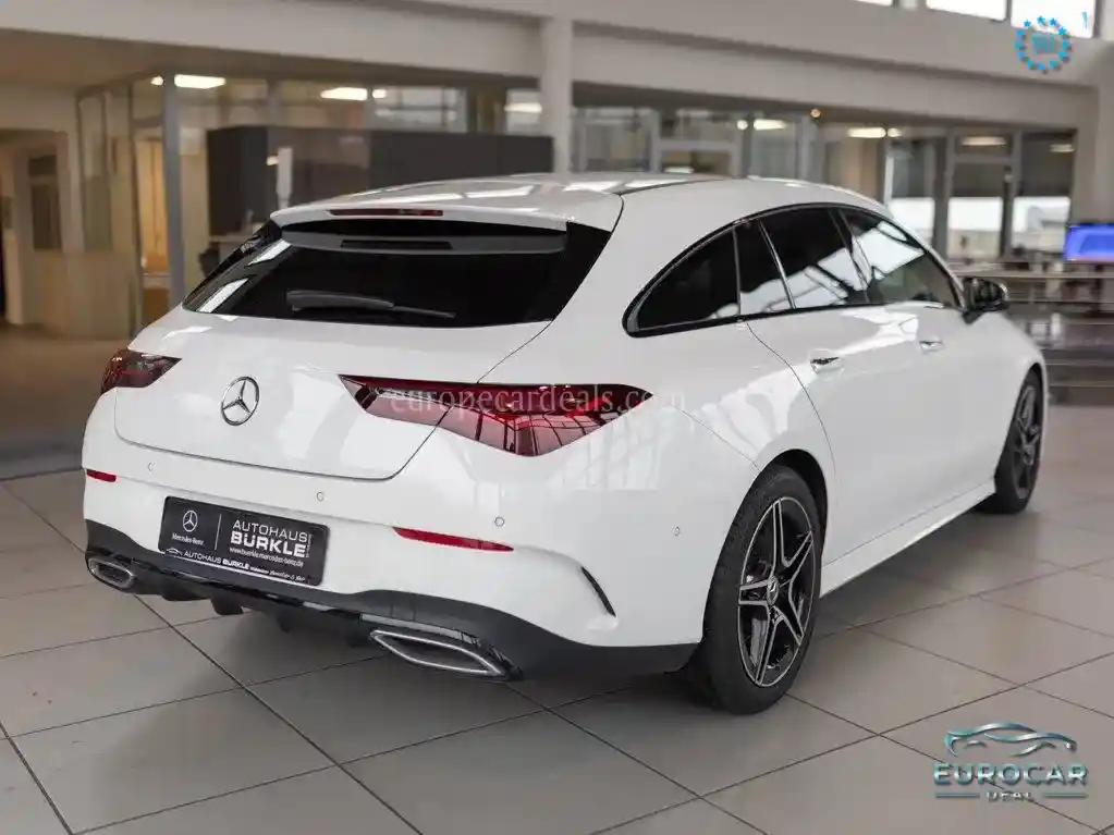 Mercedes-Benz CLA 200 Shooting Brake