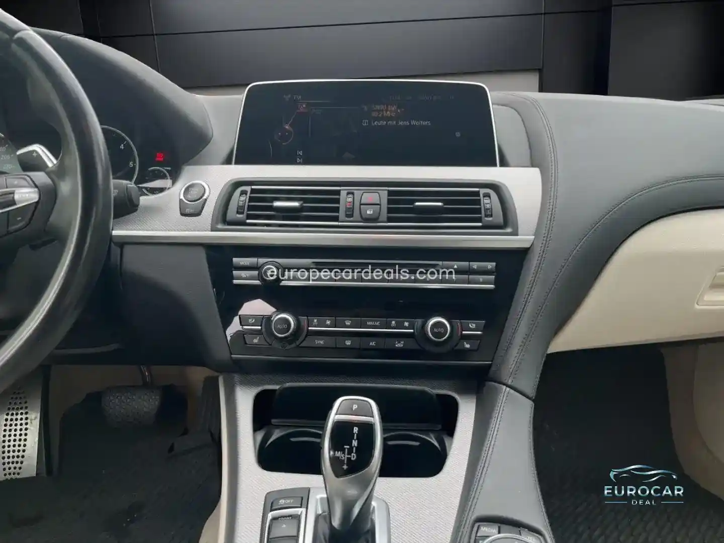 640