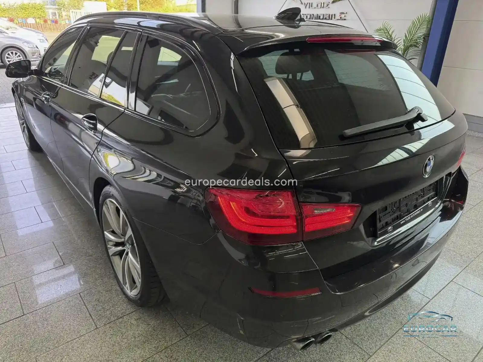 BMW 520