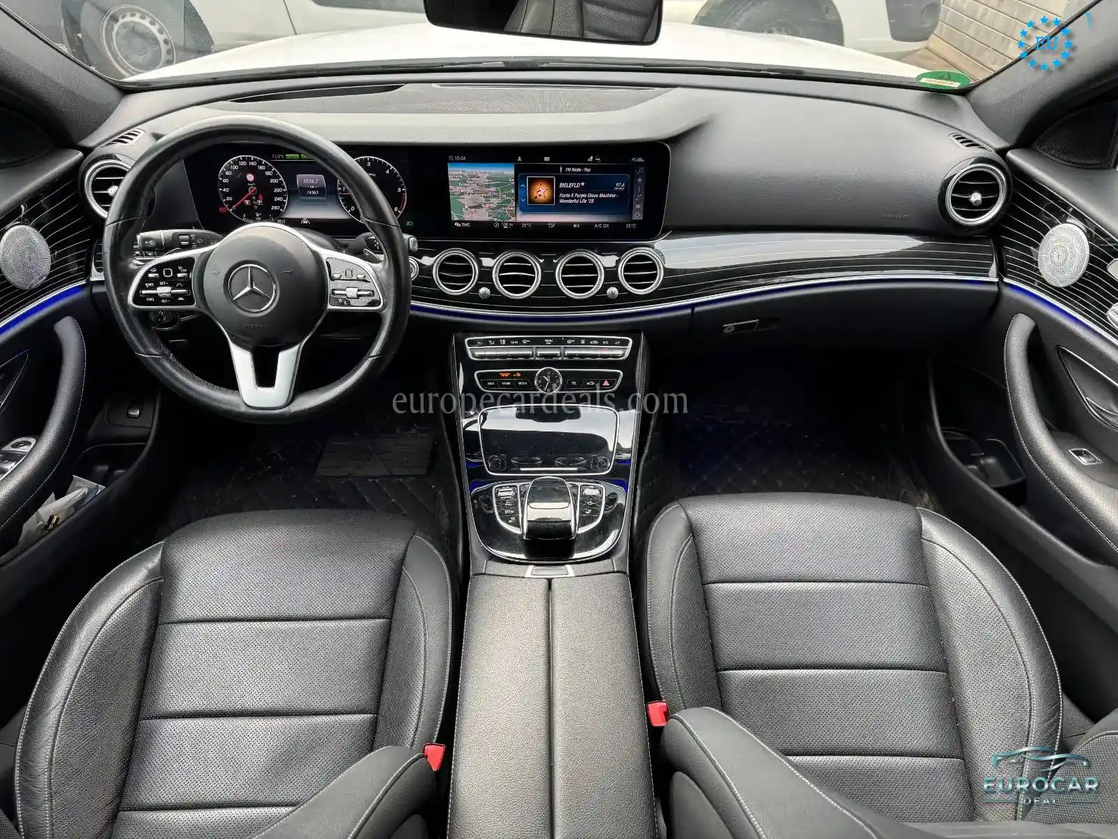 Mercedes-Benz E 300