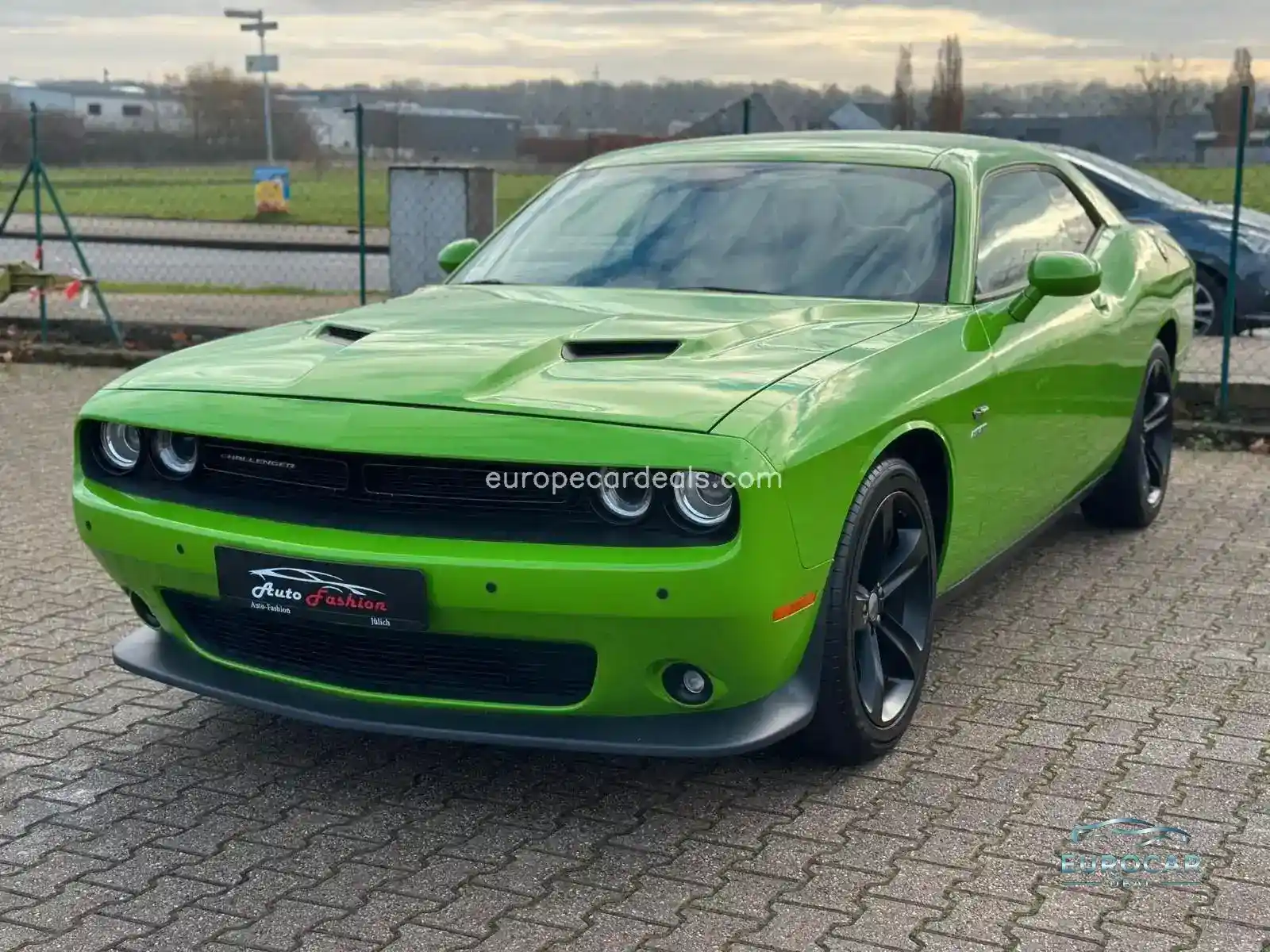 Dodge Challenger