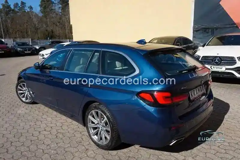 BMW 520