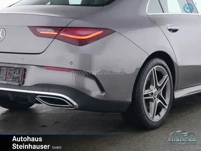 Mercedes-Benz CLA 200