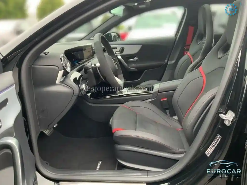 Mercedes-Benz A 45 AMG