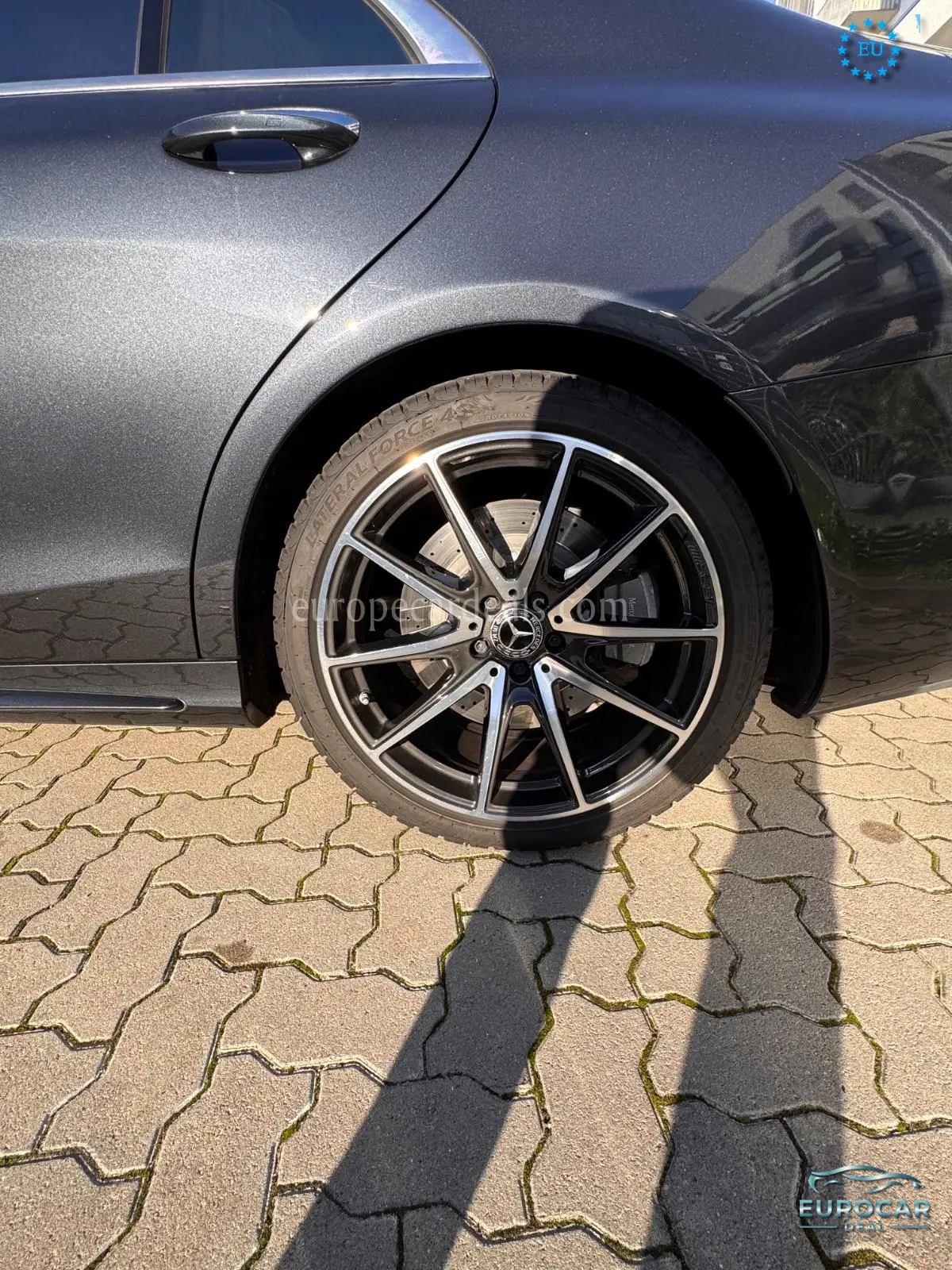 Mercedes-Benz S 560