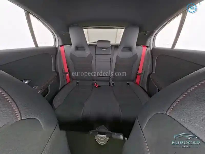 Mercedes-Benz A 35 AMG