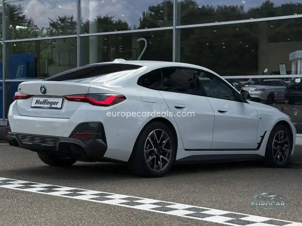 BMW i4