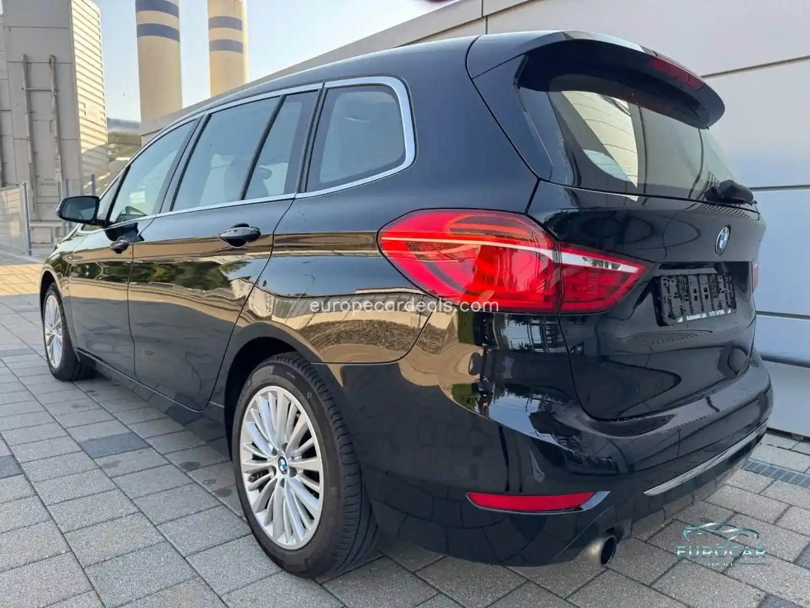 BMW 216