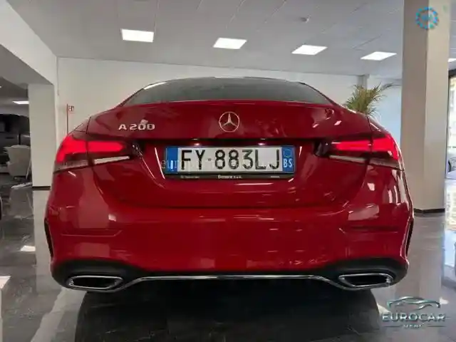 Mercedes-Benz A 200