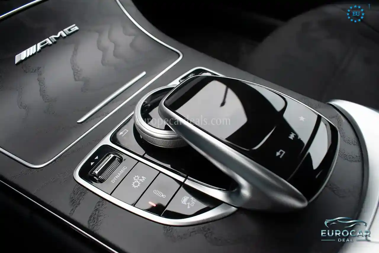 Mercedes-Benz C 63 AMG