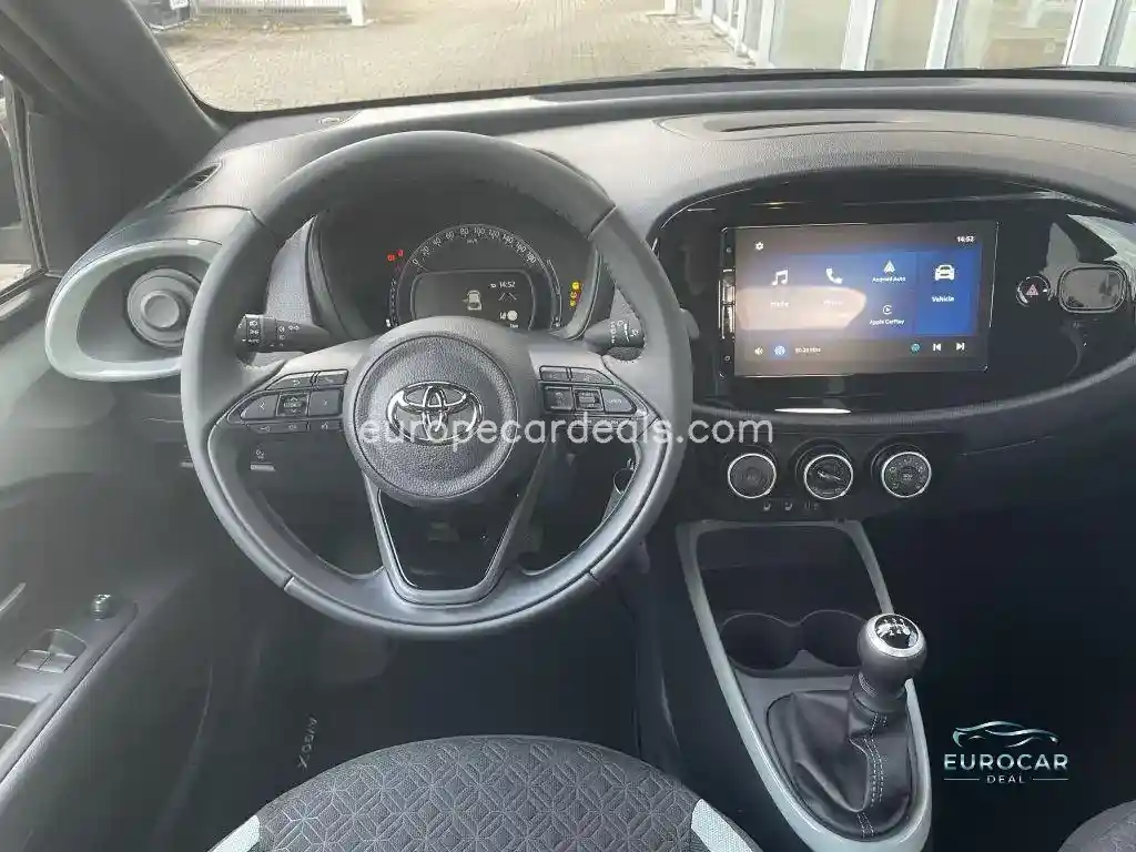 Toyota Aygo (X)
