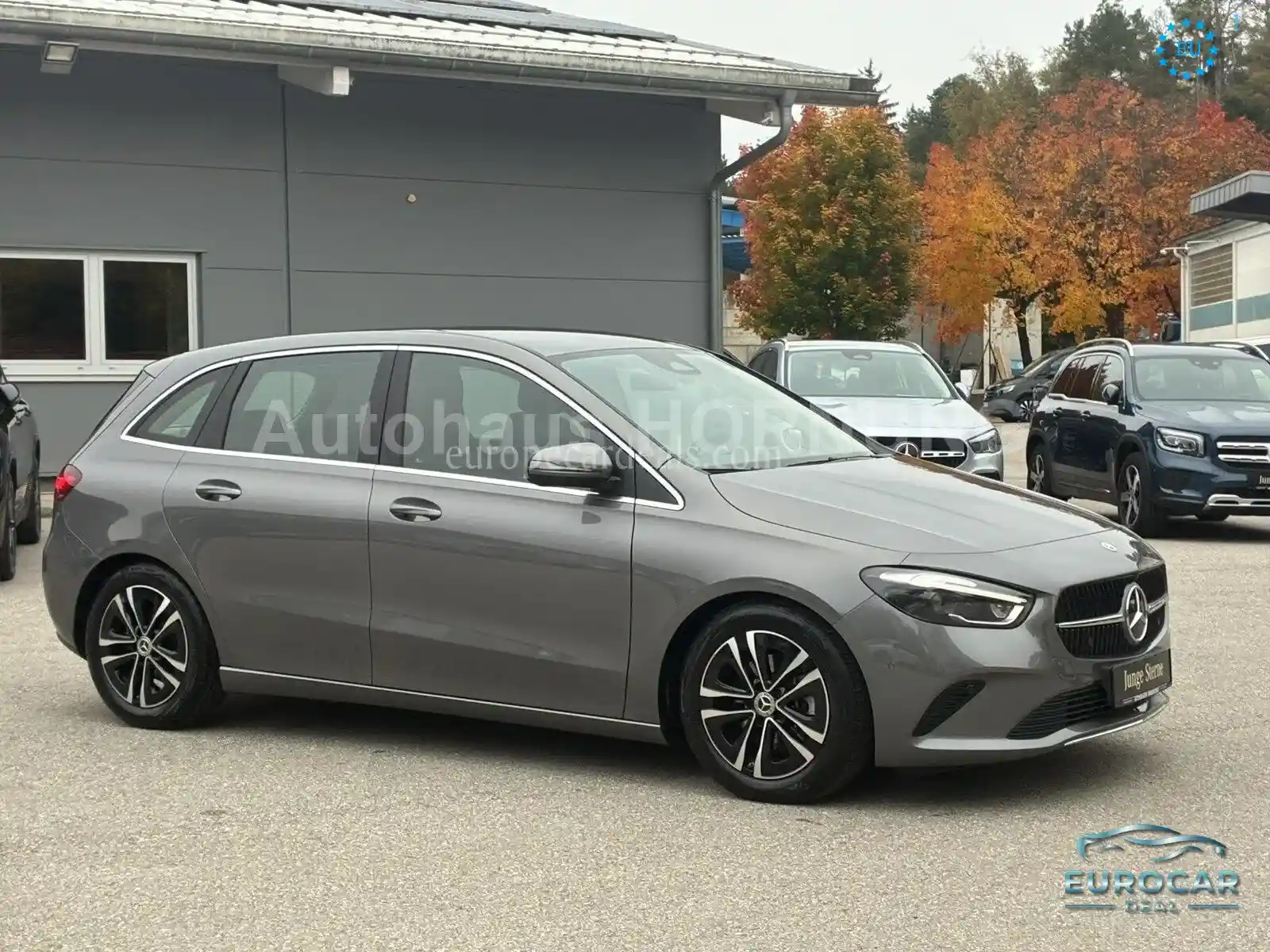 Mercedes-Benz B 200