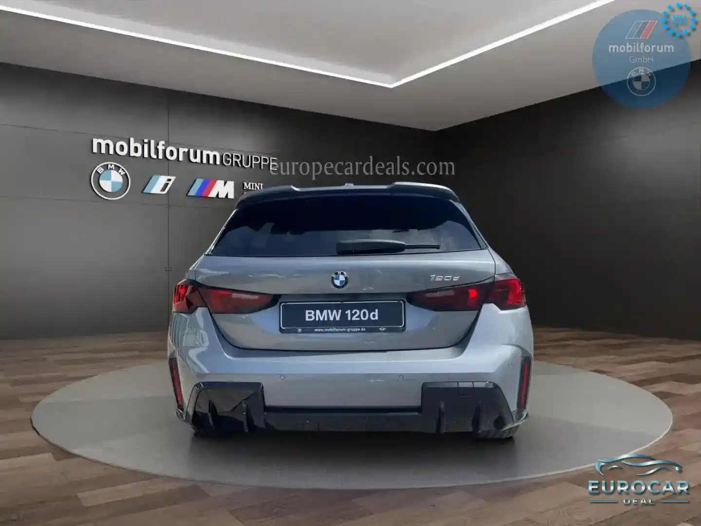 BMW 120